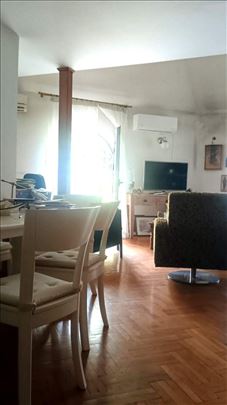 Centar,Dorćol,Cara Uroša, 63+50 galerija