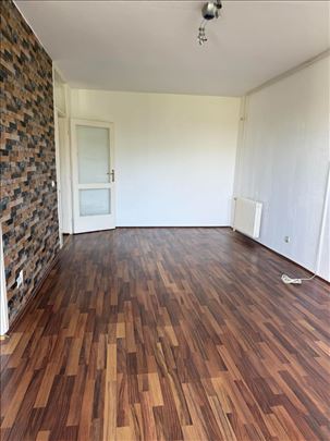 Gandijeva,Blok 63, Immo centar, nenamešten, tih