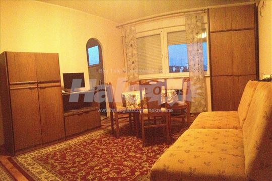 Izdajem renoviranu nameštenu garsonjeru, Karaburma
