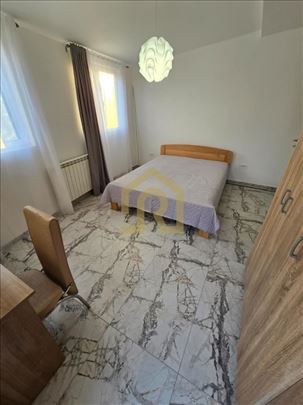 Izdavanje, stan, Držićeva, 55m2, Id1765