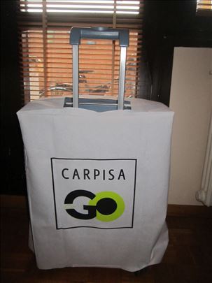 Navlaka za kofer Carpisa