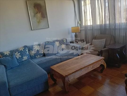 Izdajem stan u ulici Sime Igumanova 20