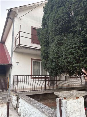 Kuca u Novim Banovcima 
