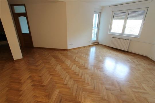 Odličan stan za kancelarije, Dorćol, ID 1670