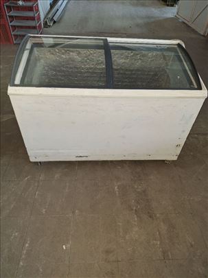 Rashladne vitrine zamrzivači sandučari