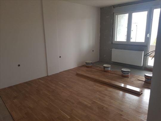 Trosoban stan-novogradnja,Petrovaradin-centar