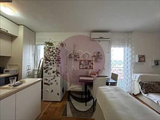 Beograd, Zvezdarska šuma, Stan, 1.5, 34m2