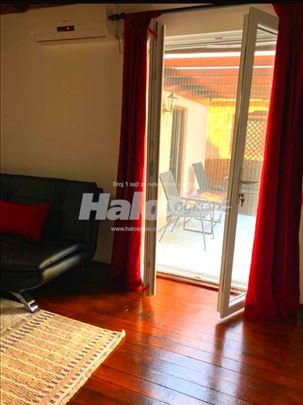 🏠 Izdaje se stan u kući, sa zasebnim ulazom 