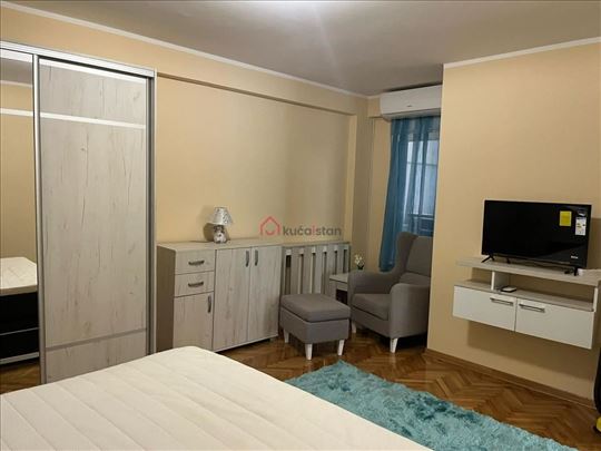 New Luxury Apartment in Takovska Street