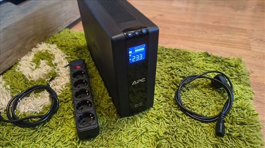 APC Back-Ups PRO 900/540W [NOVE BATERIJE] BR900GI