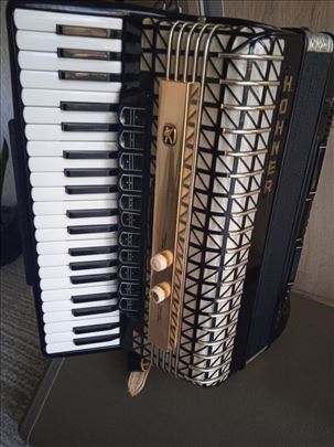 Hohner Atlantic IV de luxe