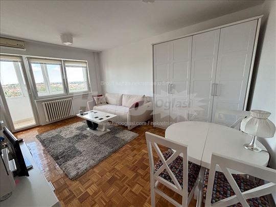 Svetao stan, Stari Merkator, 39m2, terasa