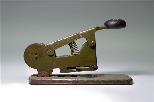 Heftalica R.A.R.I.T. E.T - B A T E S made in USA