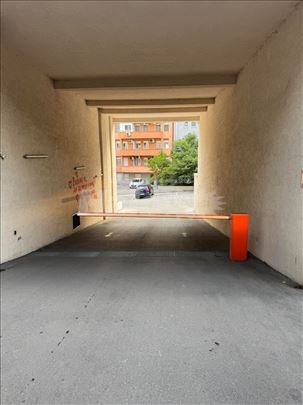 Izdajem grazno mesto