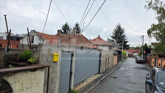 Kuca na prodaju, Voždovac, Dušanovac plac 309m²