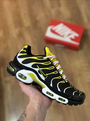 Nike Air Max Plus TN Black Tour Yellow; Nove Najk 
