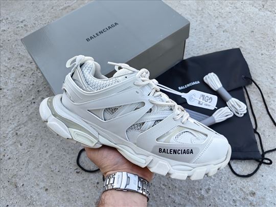 Balenciaga Track Triple White; Nove Balensiaga