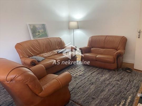 Beograd, Autokomanda, Stan, 2.5, 60m2