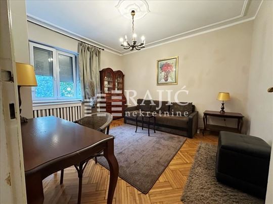 Centar, Botanička bašta,50 m2,2.5 #4262