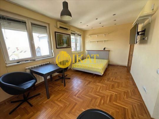 Čukarica, Banovo brdo 32m2