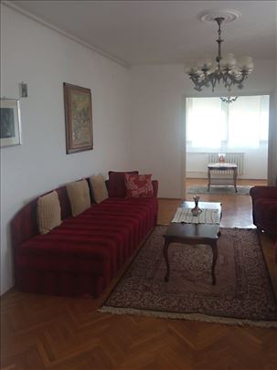 Kanarevo brdo, 2.5 stan za izdavanje