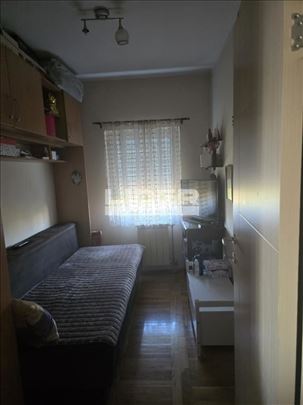 Ledine, stan u zgradi novije gradnje, svetao ID#13