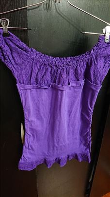 Ljubičasta majica sa čipkom