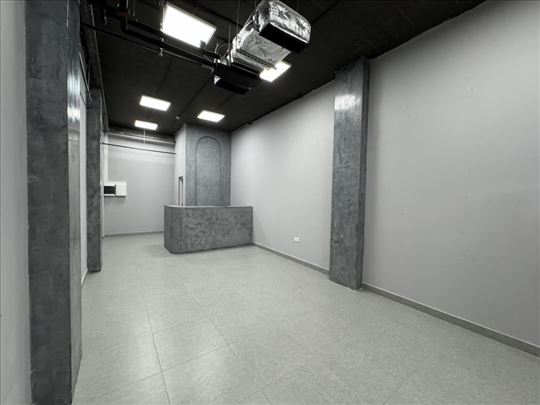 Lokal 37m², Mileve Marić Anštajn 114, TC Evroazijs