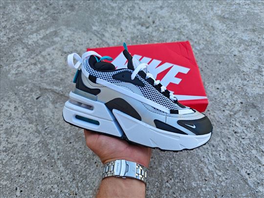 Nike Air Max Furyosa Silver Black; Nove Najk patik