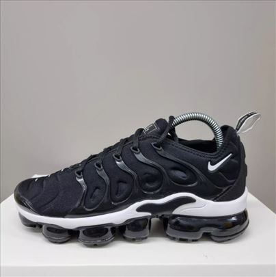 Nike Air VaporMax Plus Overbanding Black; Nove VM