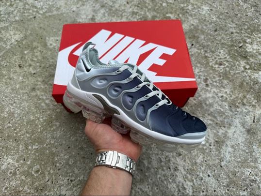 Nike Air VaporMax Plus Wolf Grey; Nove Vejpor Maks