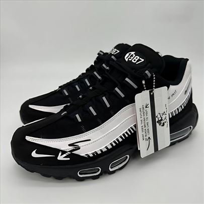 Nike Air Max 95 Sketch With The Past; Nove patike 