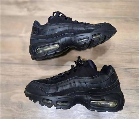 Nike Air Max 95 Triple Black; Nove Najk patike