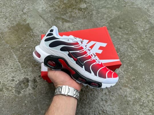 Nike Air Max Plus TN Black Red Double Swooshesl