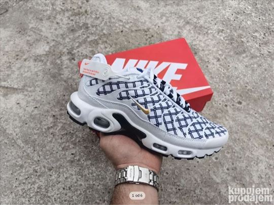Nike Air Max Plus TN France White; Nove Najk patik