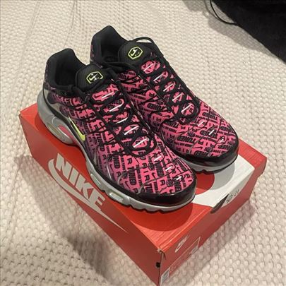 Nike Air Max Plus TN Mercurial; Nove Najk patike
