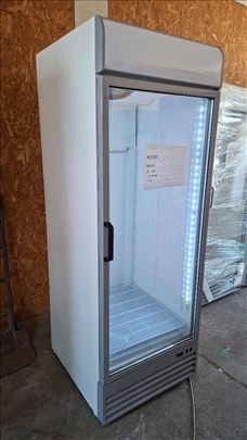 Rashladna vitrina 750 litara