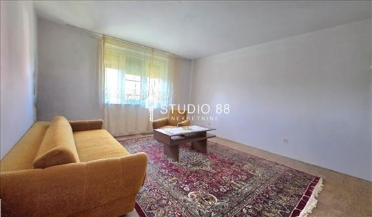 Zrenjanin, 4. juli, Stan, 2.0, 61m2