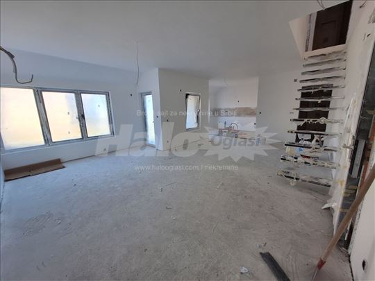 108m2, petosoban, Vidikovac, Pilota M.Petrovica 35