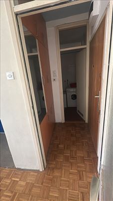 Centar,garsonjera,toplovod,CG!