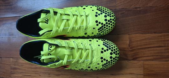 Dečije Umbro kopačke