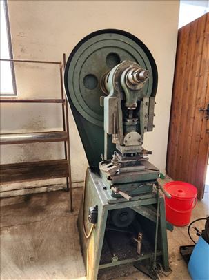 Ekscentar presa 25t - Pobeda Novi Sad