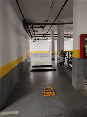 Garažno mesto u kompleksu New Minel