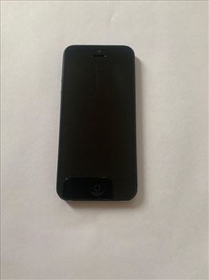 Iphone 5 crni 16gb