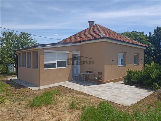 Prelepa vikendica u podnožju Kosmaja, renovirana