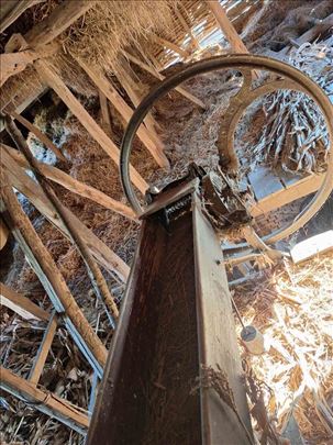 Seckalica za kukuruzovinu 