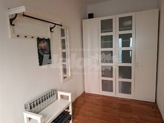 Zemun, režije uračunate, dvosoban 