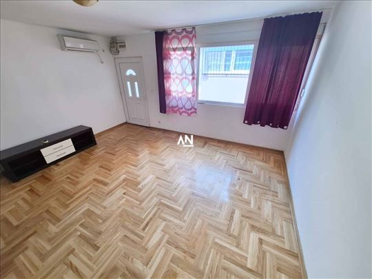 Zvezdara, Slavujev venac, Braće Ribnikar, 36m2 ID#