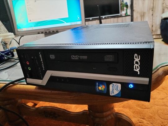 acer racunar  2,80GHZ HD; 500 GIGA RAM 4 GIGA