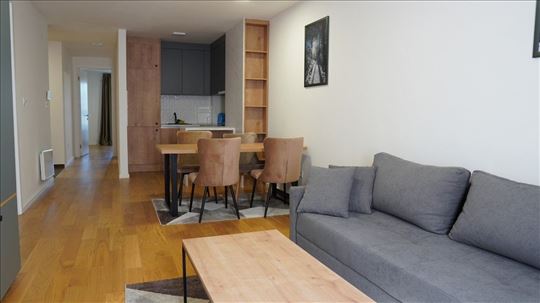 Jahorina, Snežna dolina, apartman 54m2, opremljen,